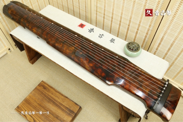 桂林市收藏级古琴【犀牛皮纹仲尼式】